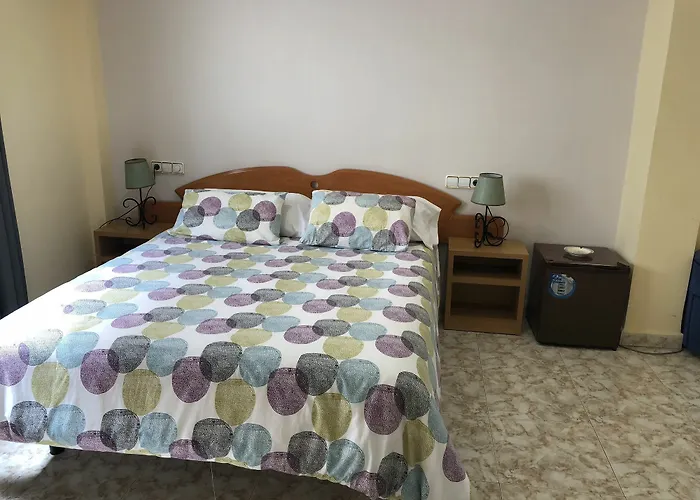 Andres إل سالير