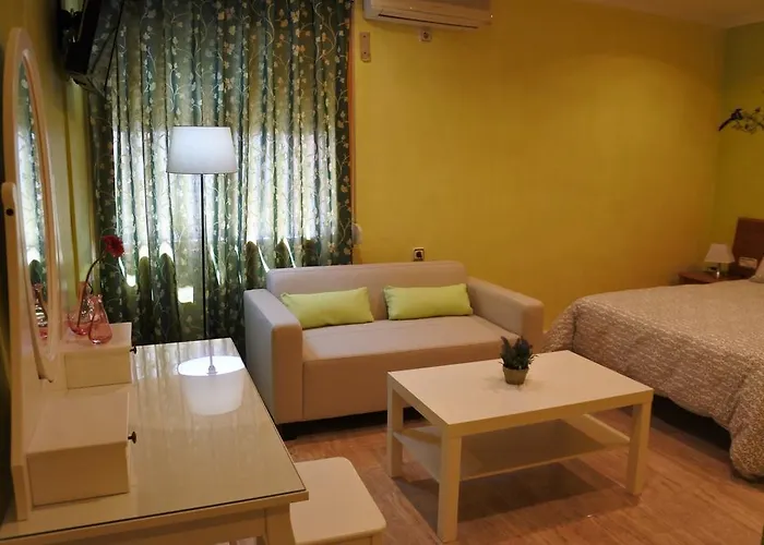 Andrés Pensión El Saler